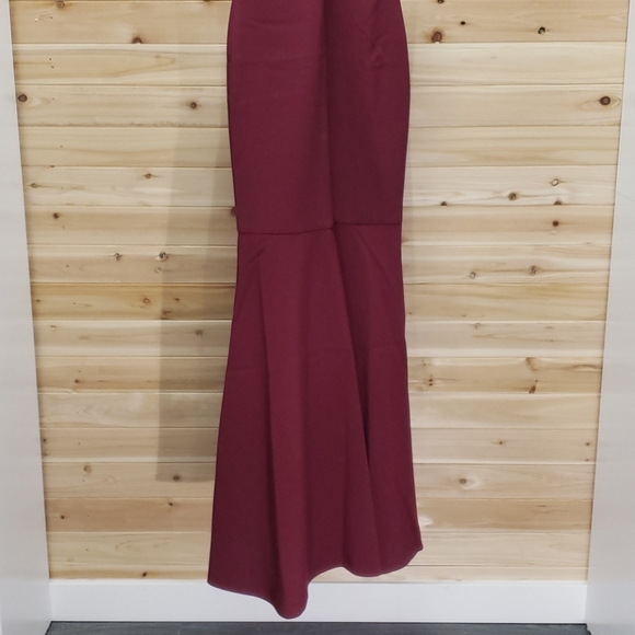 Likely Gown - Picture 3 of 8